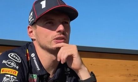 开云官网-维斯塔潘：看好利物浦夺冠，哈兰德金靴阿利松金手套