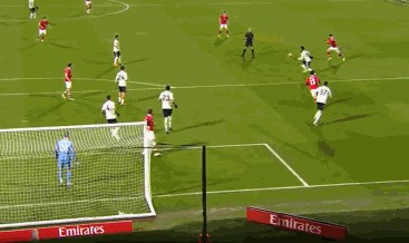 半场：森林0-2雷克瑟姆，卡卡切贴地斩，拉思伯恩破门