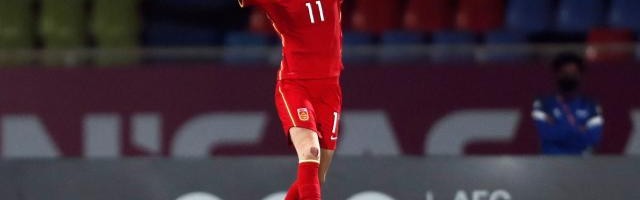 MVP！客串铁卫+加时绝平+一剑封喉 九球天后太神了