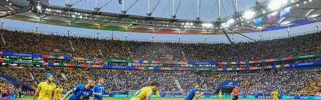 开云体育下载-【欧洲杯】卢卡库10射0收，E2比利时跟D2法国硬碰硬