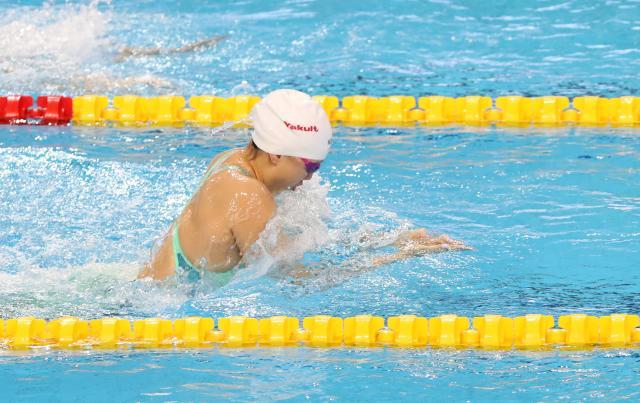 1729969960668007779.jpg (体育)(8)游泳——世界杯:唐钱婷获得女子50米蛙泳冠军XxjpseC007379_20241020_PEPFN0A001.jpg